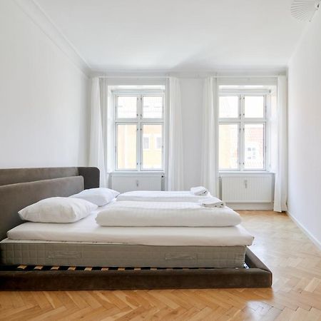 Xl Flat W 3 Bedrooms By Kings Garden In Cph City โคเปนเฮเกน ภายนอก รูปภาพ